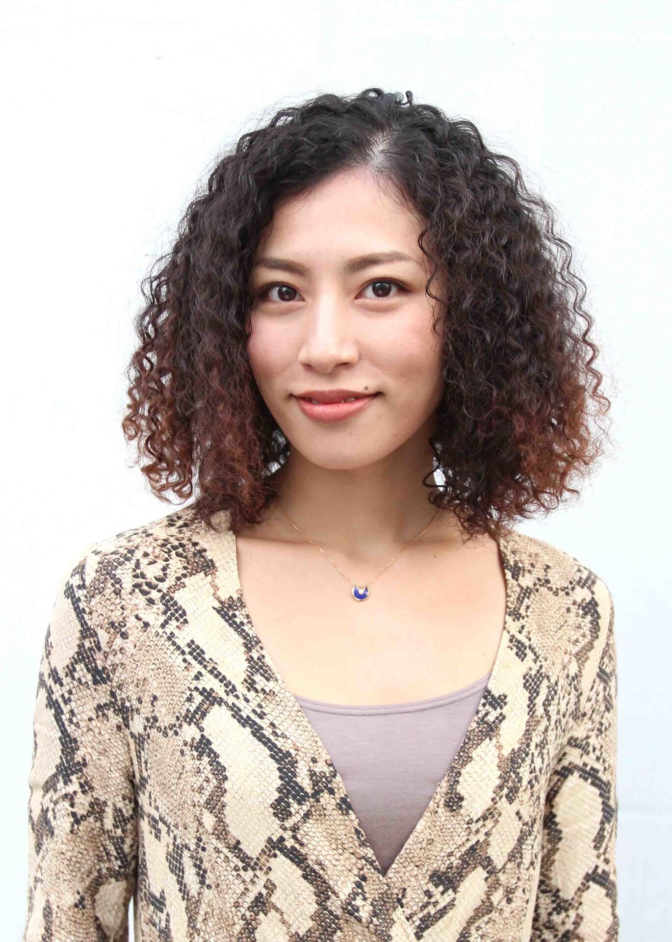 ボブヘアーの強めのスパイラルパーマ。スパイラルパーマは代官山の美容室ラブロックへ・ドレッドやブレイズなどの特殊系ヘアーはおまかせ！渋谷・中目黒