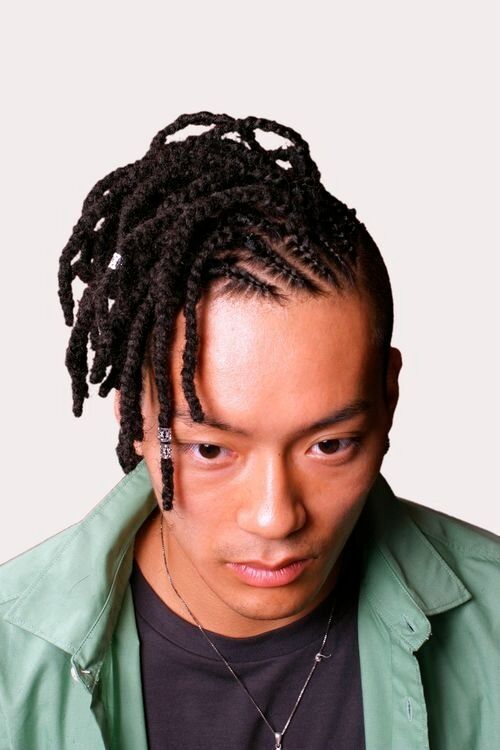 コーンロー・成人式、成人式ヘア、ドレッド・ブレイズ、コーンロウ、メンズヘア、2ブロック