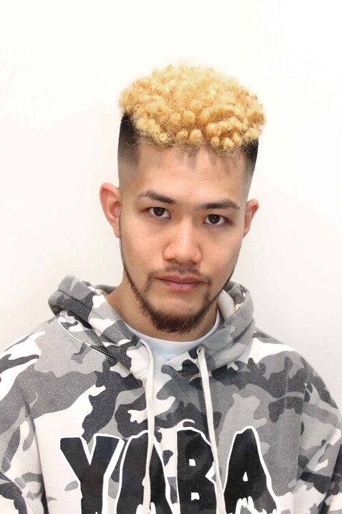 フェードカット・メンズパーマ・ブレイズ、コーンロー、ドレッドなどの特殊系ヘアーも代官山のラブロックにおまかせ。