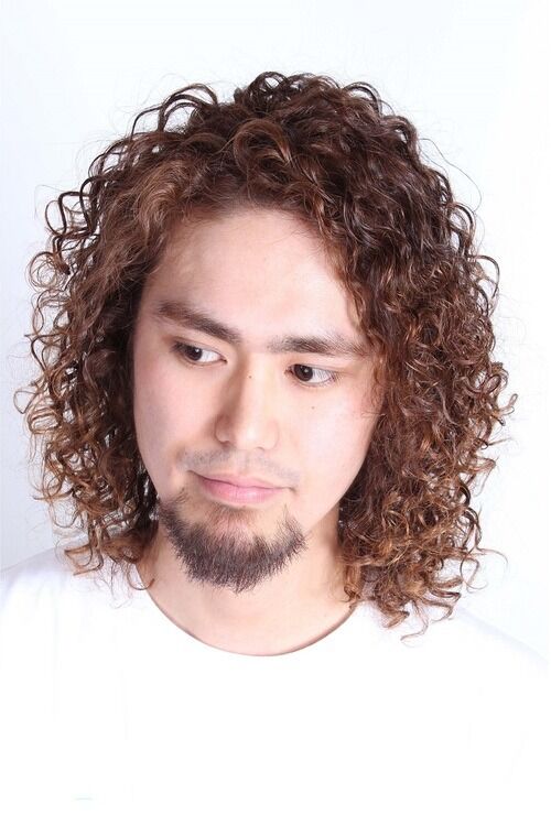スパイラルパーマ外国人風