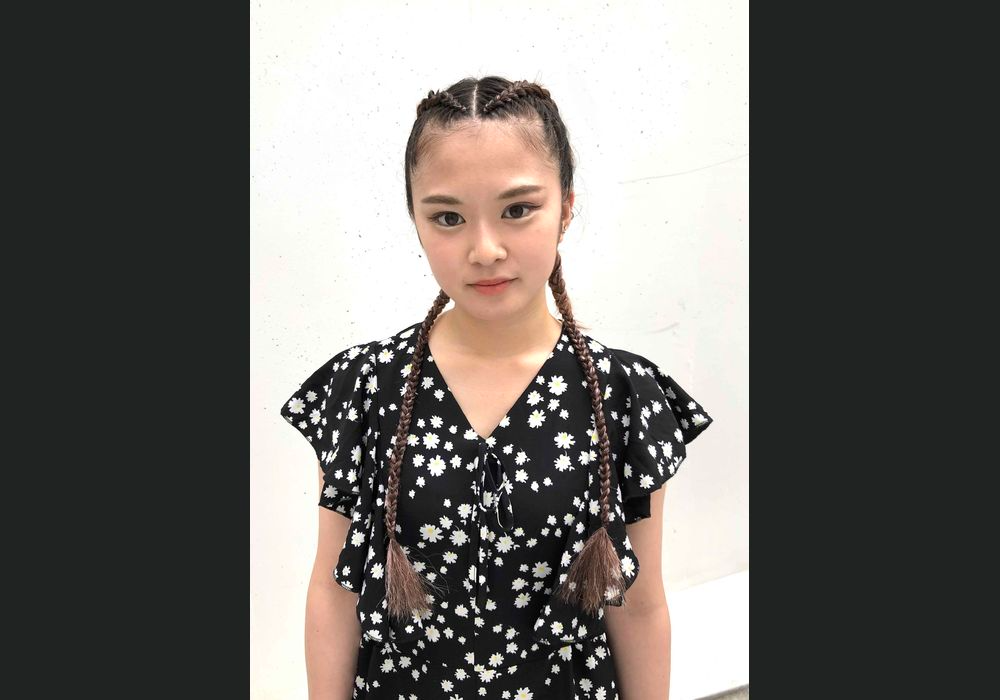 コーンロウ、成人式、成人式ヘア、。ブレイズ、エクステ、ドレッドなどの特殊系ヘアーもおまかせ。