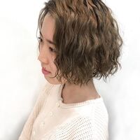 画像2322：スパイラルパーマ・くるくるセット・グレージュ・ナディア