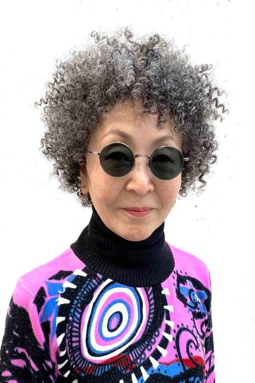 グレイヘアのスパイラルパーマ・白髪のスパイラルパーマ